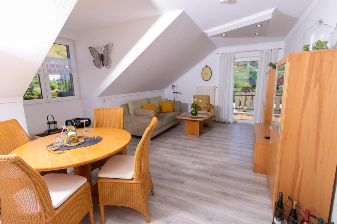 Ferienweingut Juergen Beth Apartment Krov Exterior photo